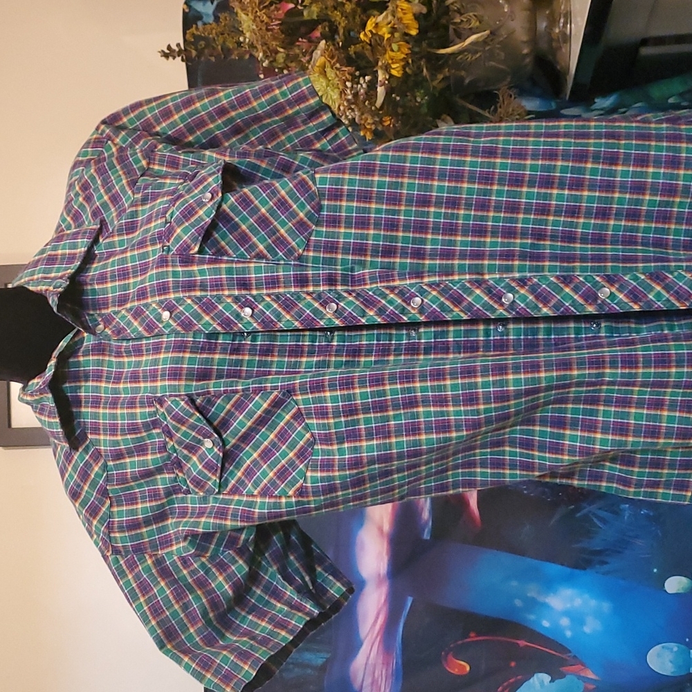 Bundle of Pearl Snap Western Button Up Tees